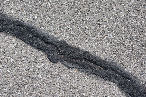 Cost of Driveway Crack Sealing in Tucson