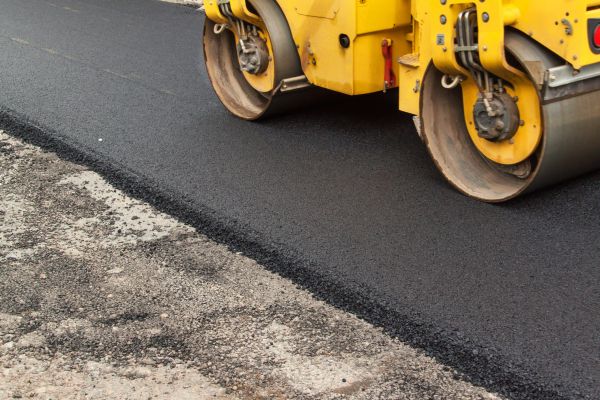Cost of Asphalt Driveway Resurfacing in Tucson