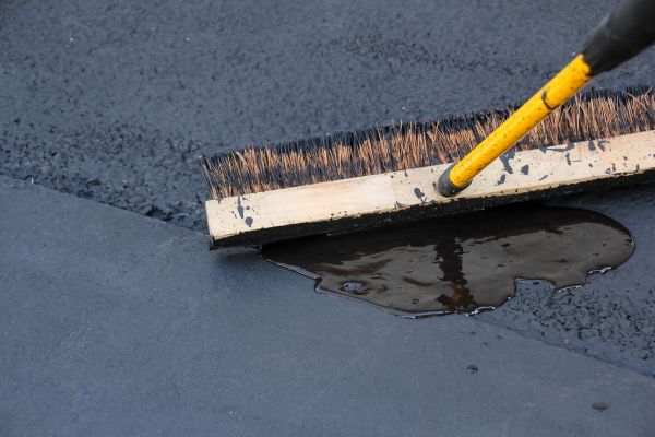 Cost of Blacktop Sealcoating in Tucson