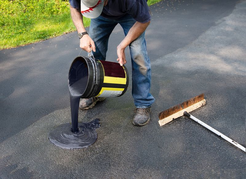Driveway Asphalt Sealing