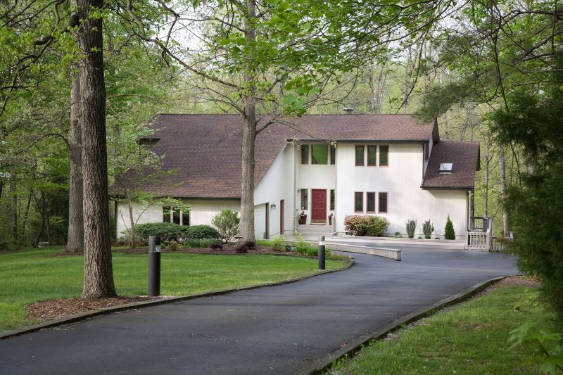 How Asphalt Sealing Protects Driveways